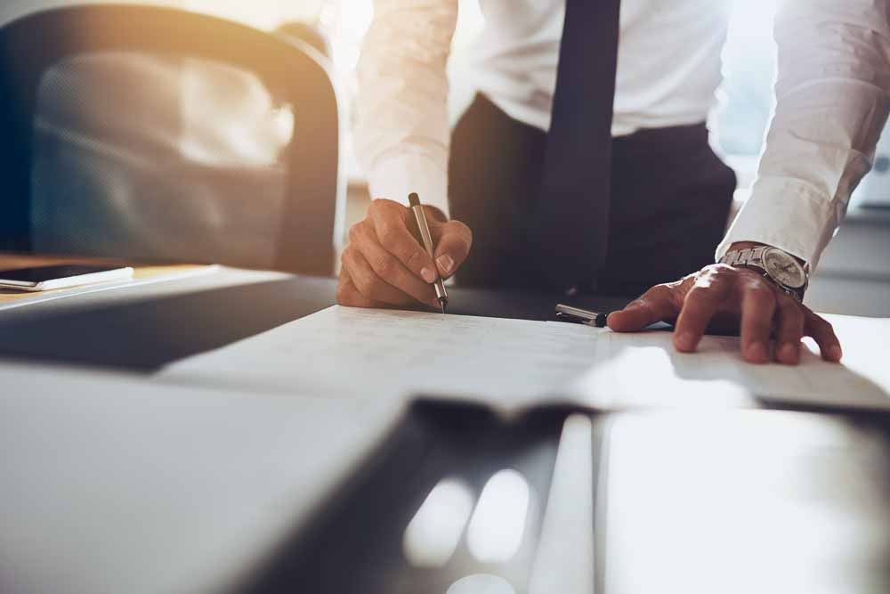 Covered Injuries Under Workers’ Compensation Insurance | Jeffrey M. Bloom