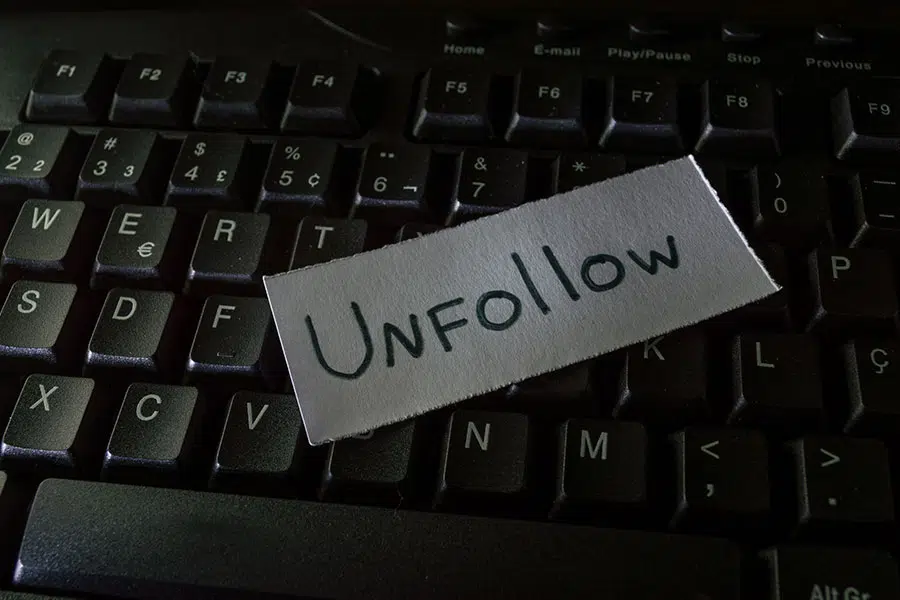 Couples Struggle with “Cyber Divorce” | Bloom Law Office, West New York